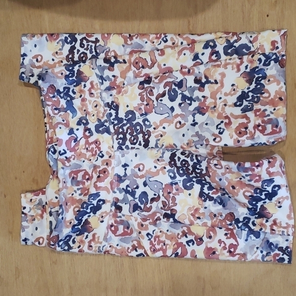 BALLY Leggings NWOT - Picture 1 of 7